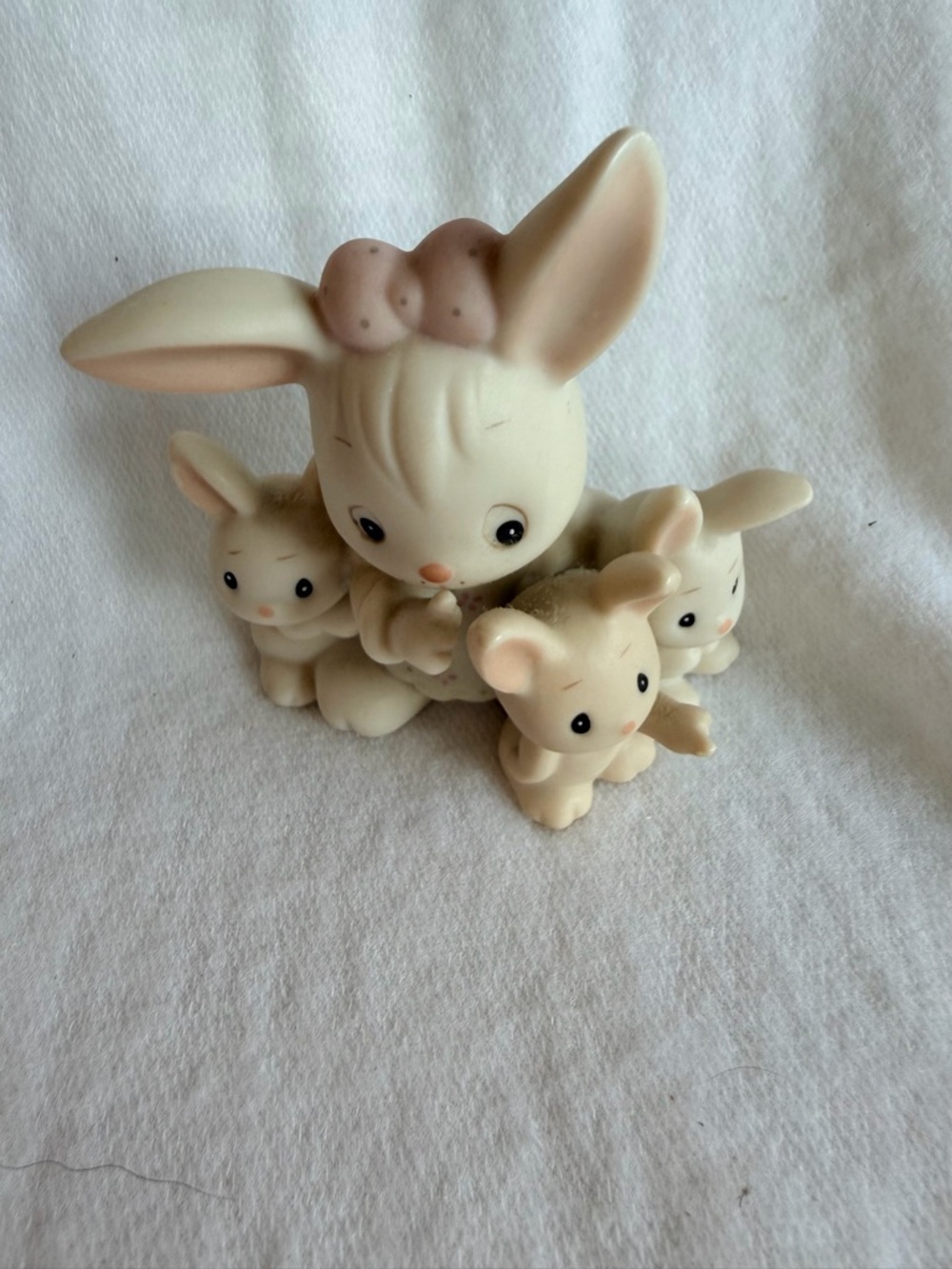 Precious Moments Cream Bunny Family Figurine